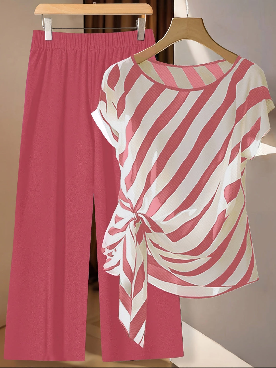 Penny™ | Printed Two-Piece Casual Set with Tie-Front Top