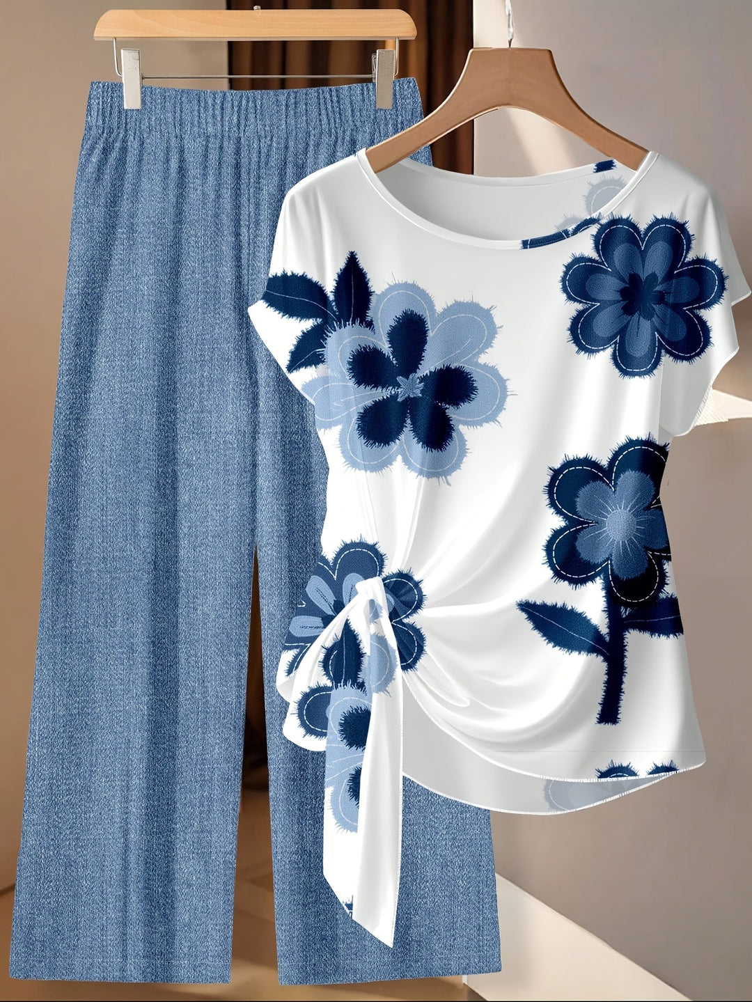 Penny™ | Printed Two-Piece Casual Set with Tie-Front Top